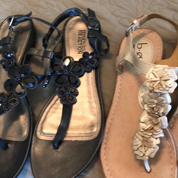 Sandals - Picture 2 of 4